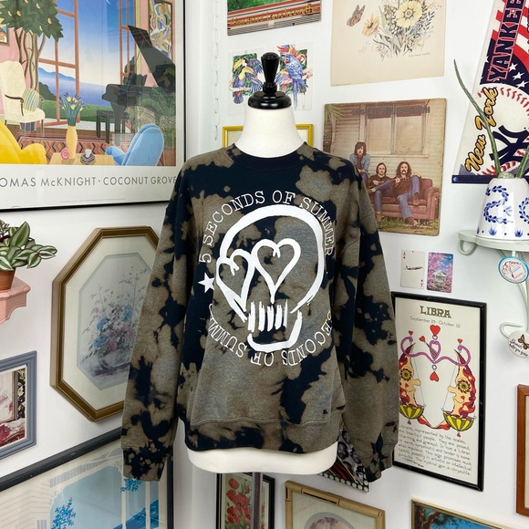 5 Seconds of Summer Sweatshirt